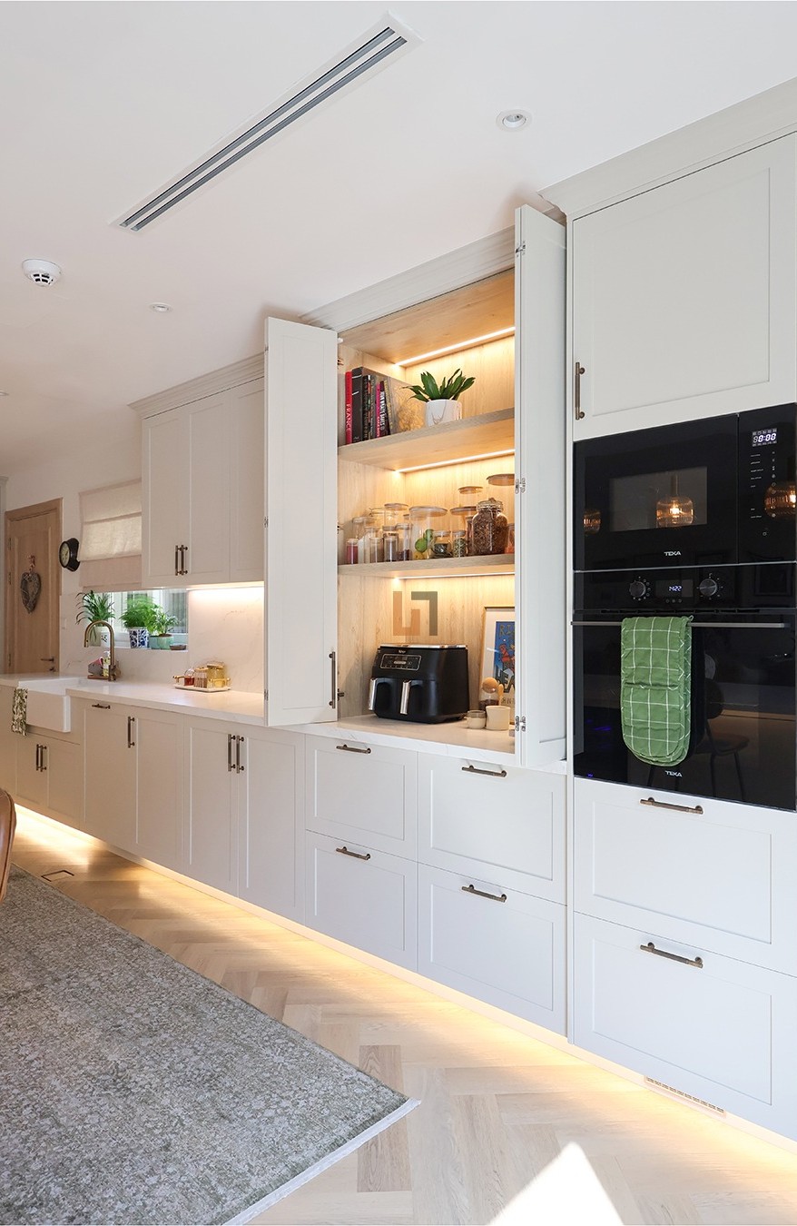 shaker style kitchen renovation in dubai